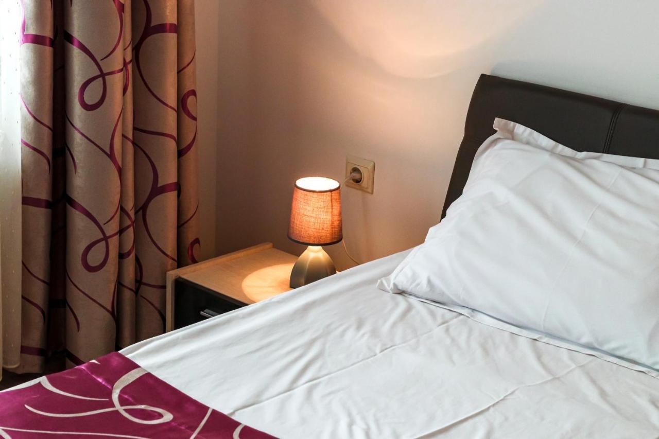 Aqua Vista Fratelli - Vedere Top La Mare Si Lac - Summerland Apartman Mamaia Kültér fotó